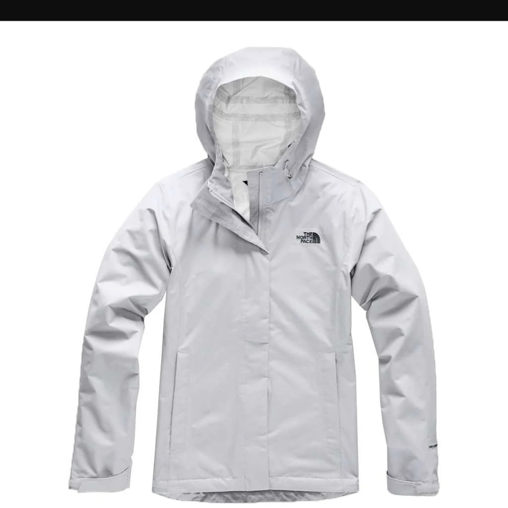 The North Face Women's Hooded Ski Jacket in Pale Gray